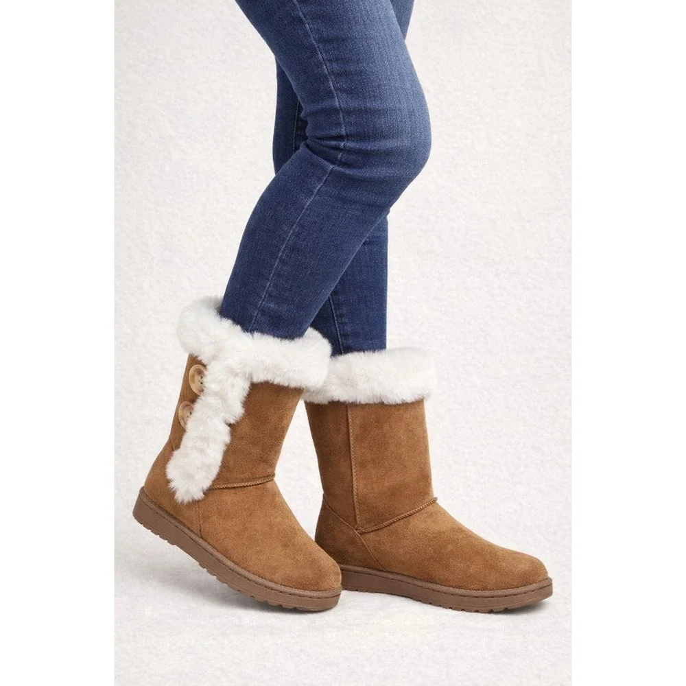SO‎ Goods For Life Women Chestnut Faux Fur Button Winter Boots Cozy Size 6